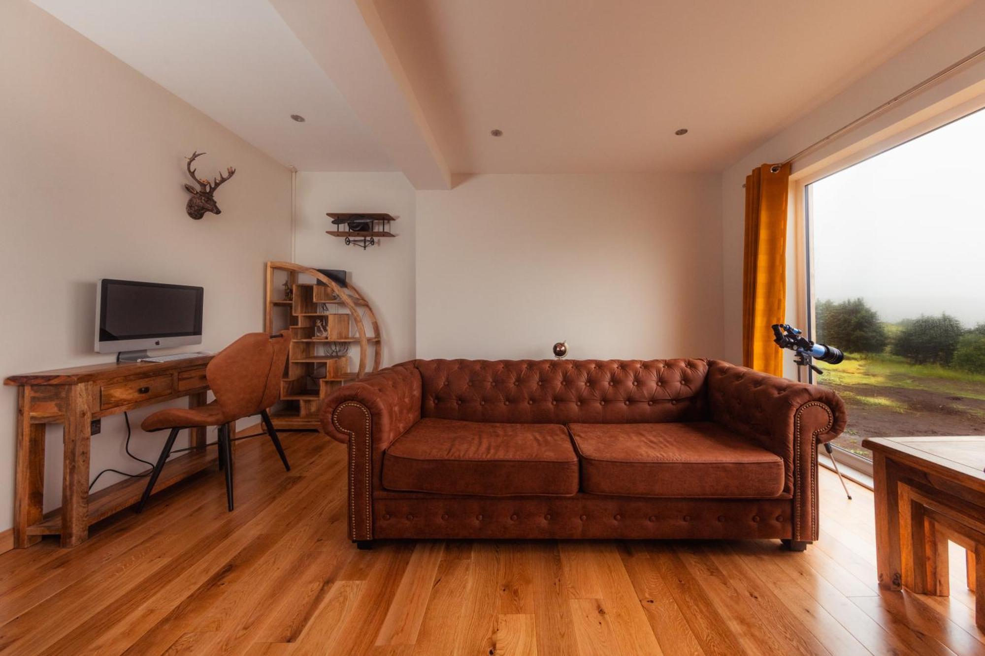 Luxury Cottage With Stunning Views By Fairy Pools 4 카보스트 외부 사진