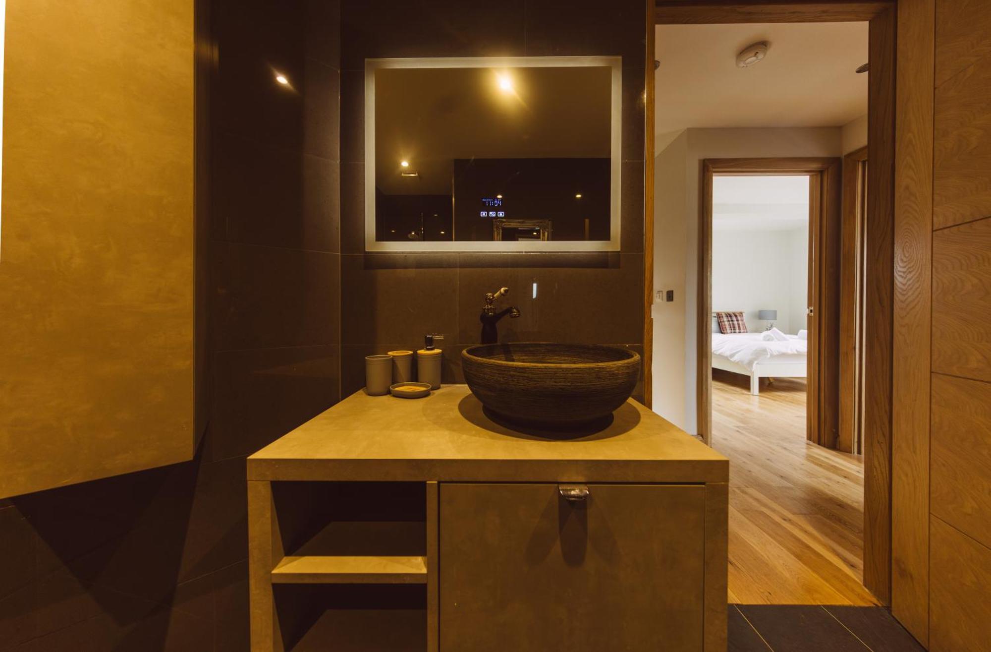 Luxury Cottage With Stunning Views By Fairy Pools 4 카보스트 외부 사진