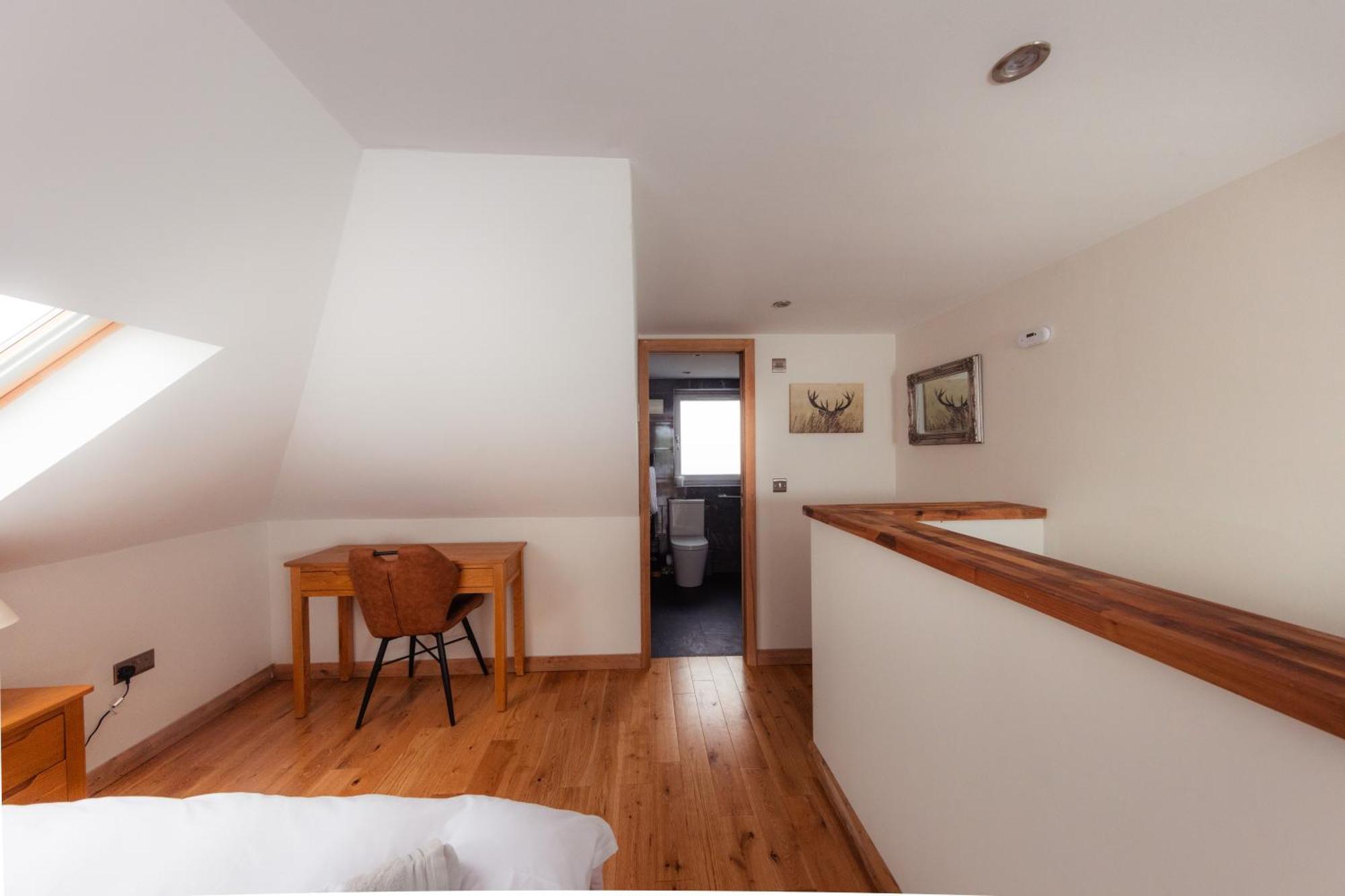 Luxury Cottage With Stunning Views By Fairy Pools 4 카보스트 외부 사진