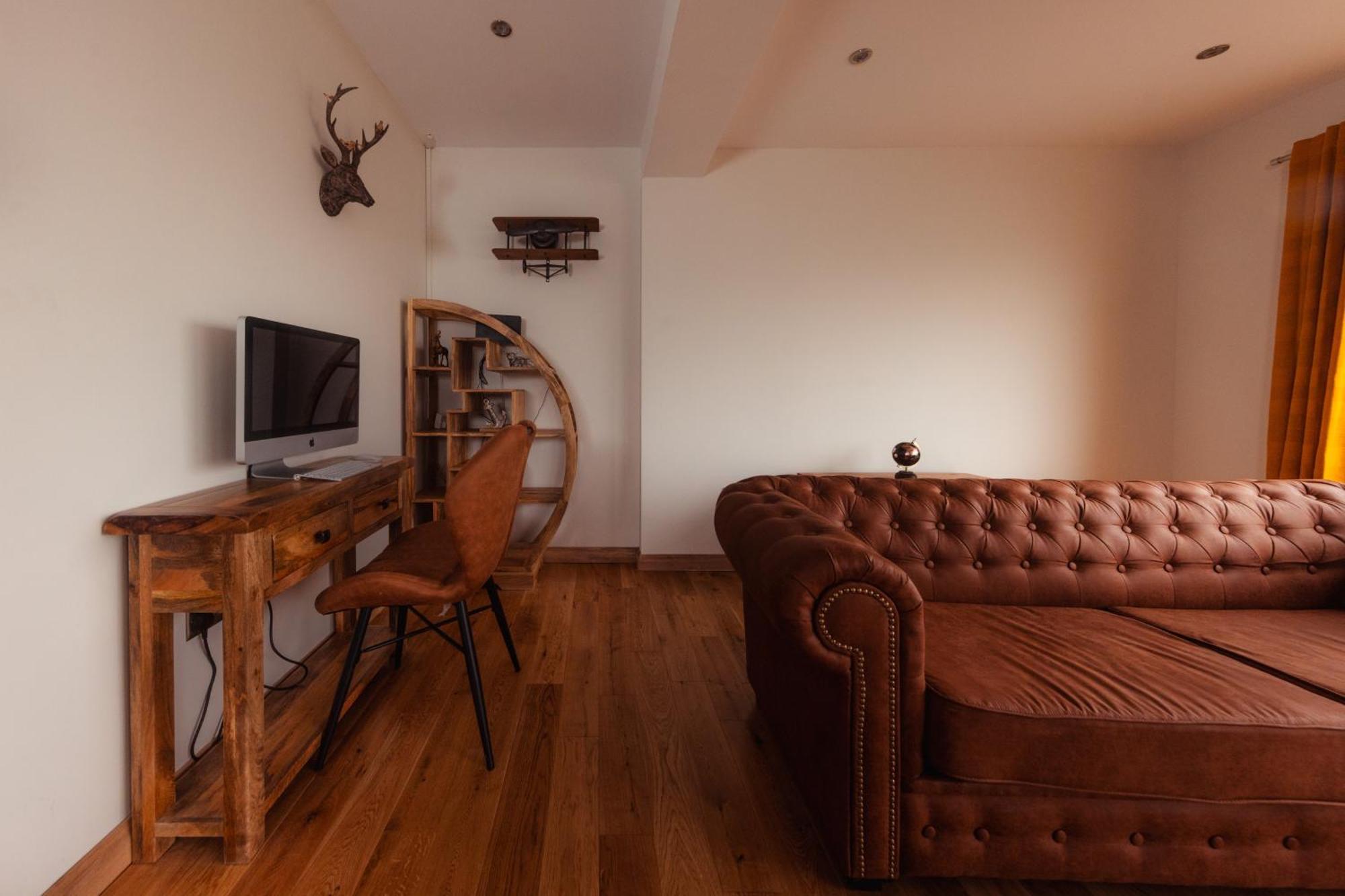 Luxury Cottage With Stunning Views By Fairy Pools 4 카보스트 외부 사진