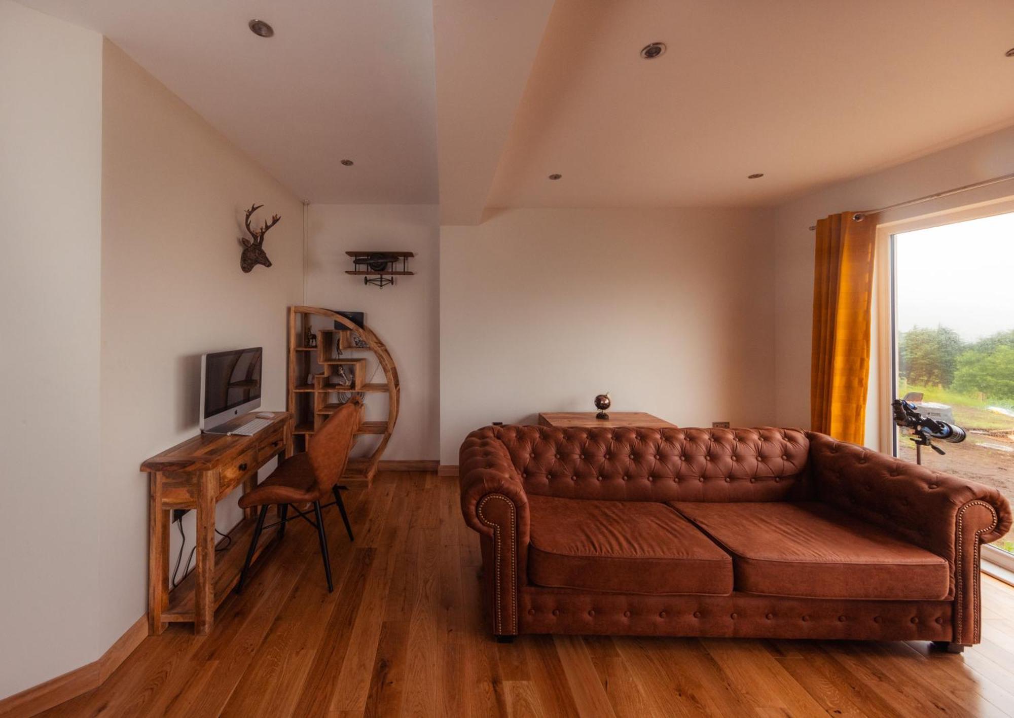 Luxury Cottage With Stunning Views By Fairy Pools 4 카보스트 외부 사진