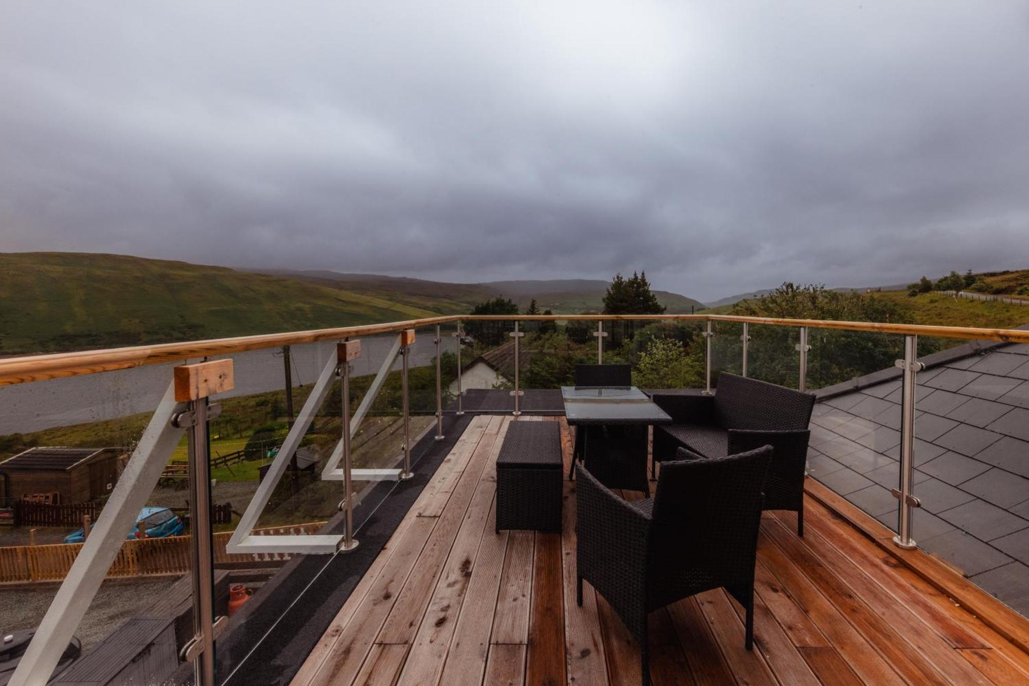 Luxury Cottage With Stunning Views By Fairy Pools 4 카보스트 외부 사진